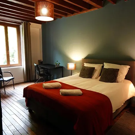 Vakantiehuis Large House In The French Ardennes Neufmanil